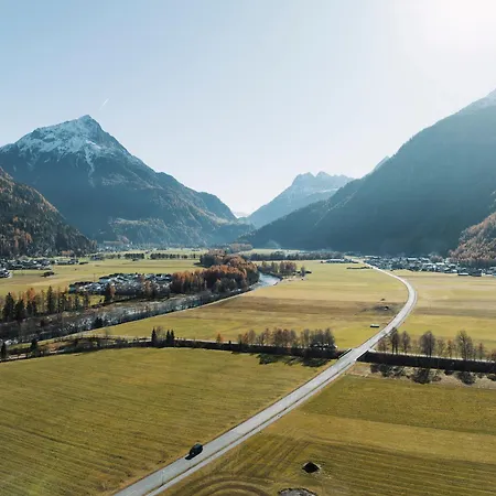 Apartment Alpengluehn Langenfeld